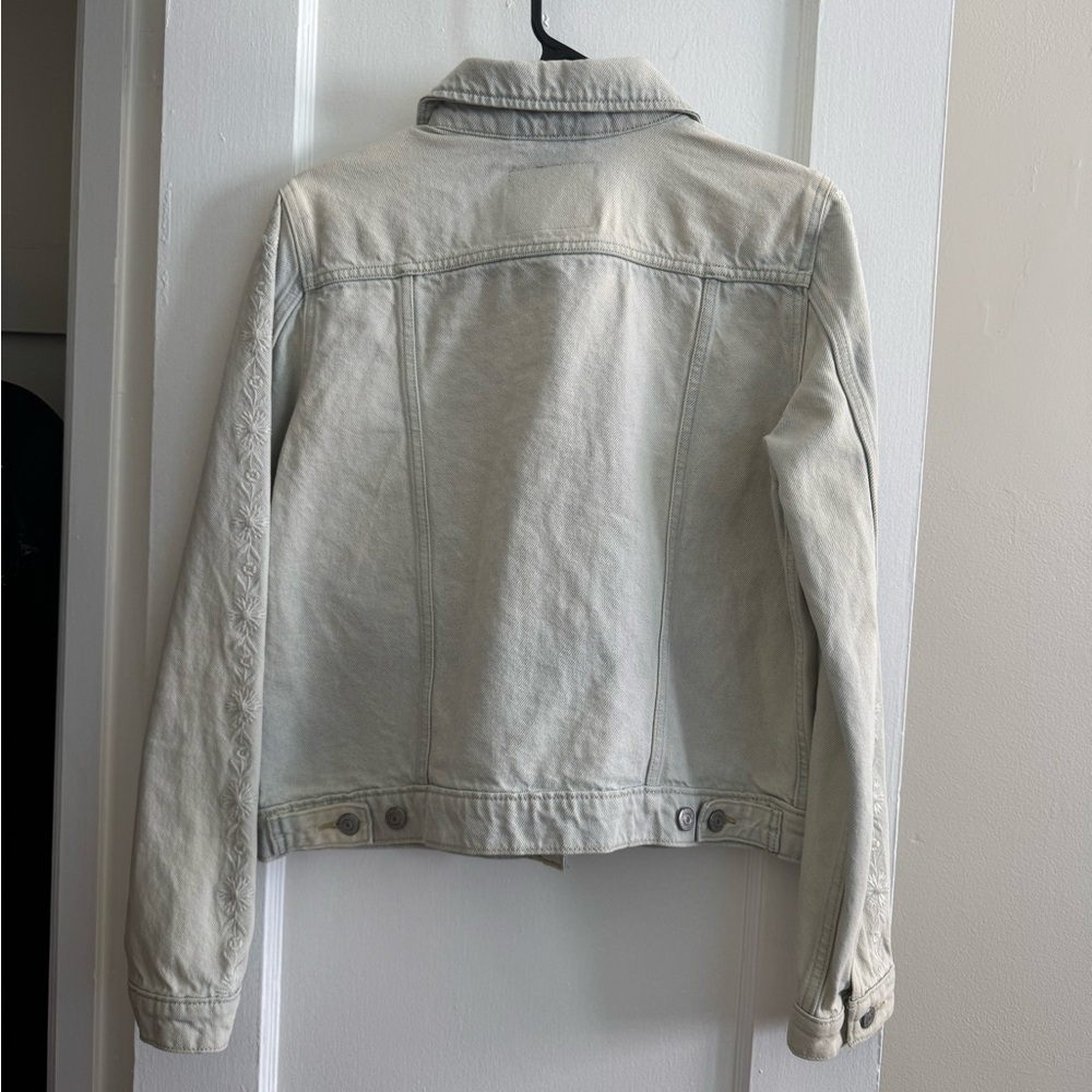 Light Denim Jacket - image 5